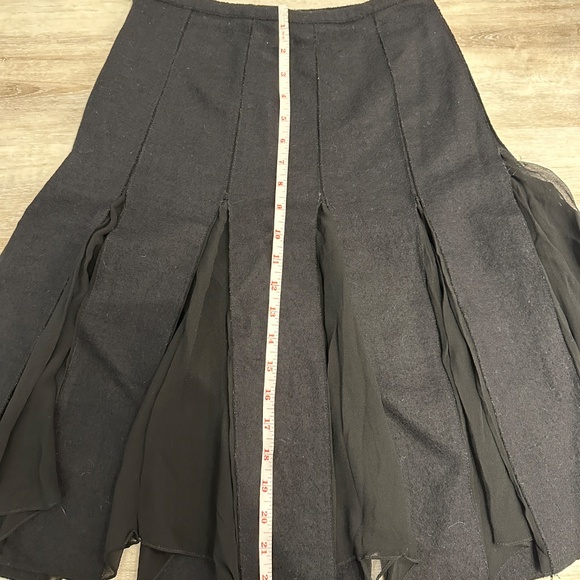 Dianne Von Furstenberg Pleated Black Skirt, Size 2 - Picture 7 of 7